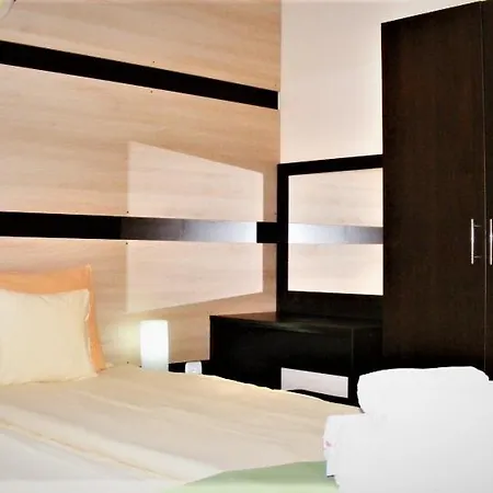 Traveland Club Resort Poiana Brasov Aparthotel 3*