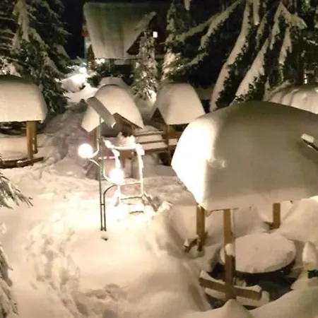 Aparthotel Traveland Club Resort Poiana Brasov Poiana Brašov