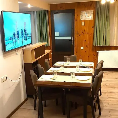 Traveland Club Resort Poiana Brasov Aparthotel 3*