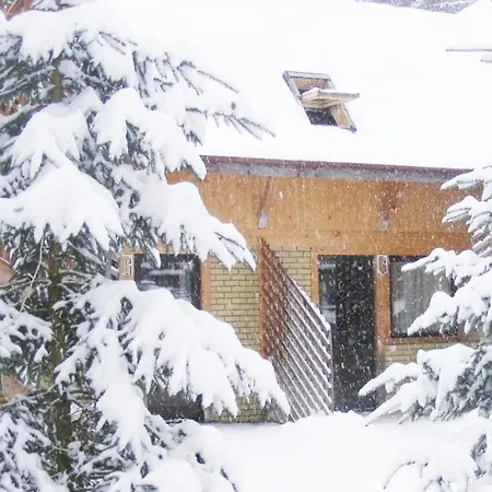 Aparthotel Traveland Club Resort Poiana Brasov 3*